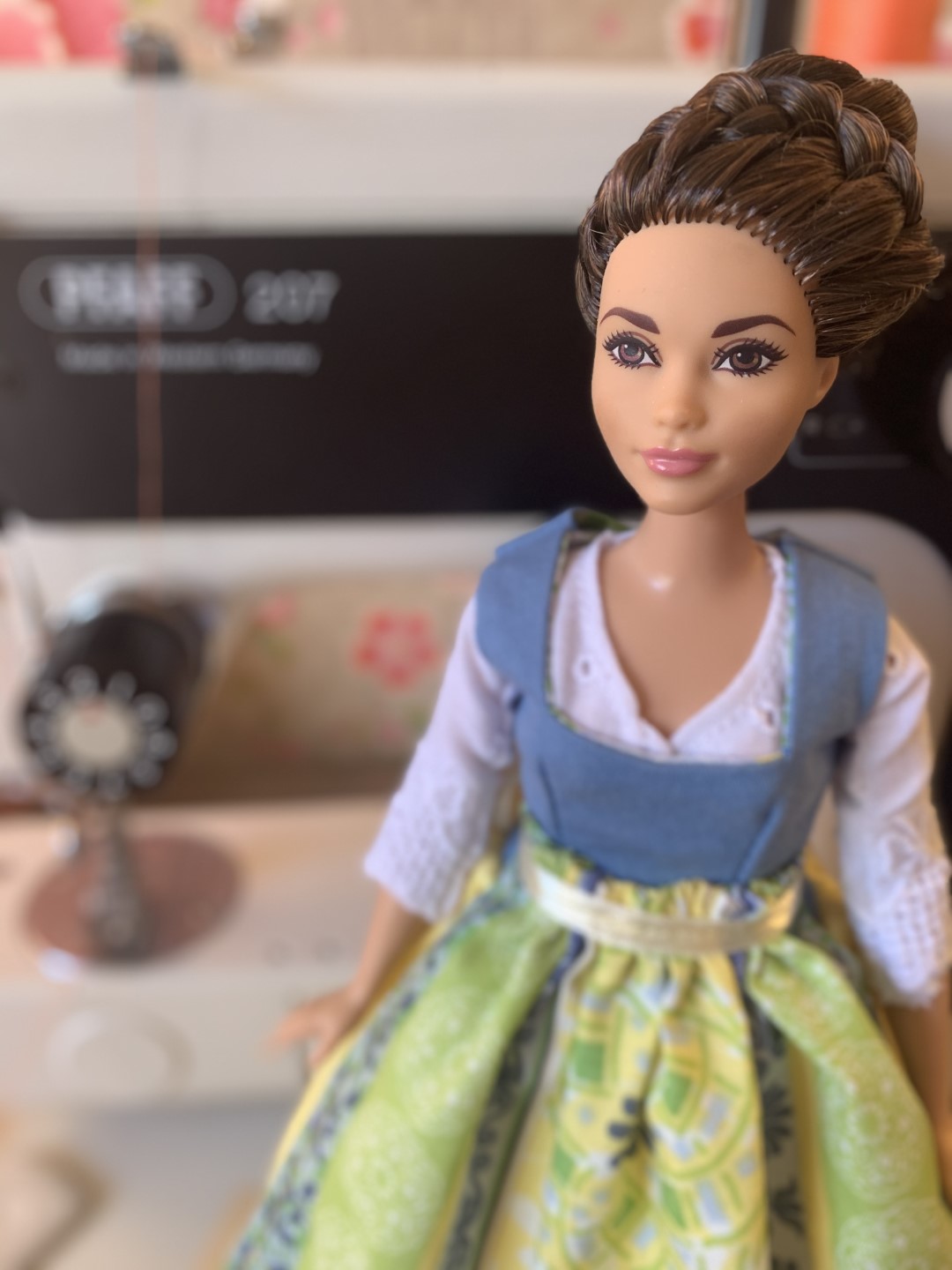 Auf Instagram erzählt Claudia Geschichten mit ihren Puppen