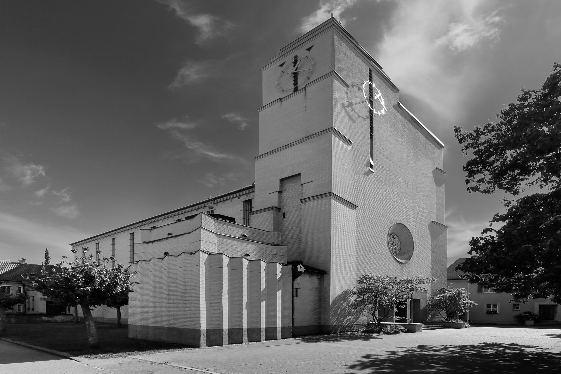 Kirche St. Bonifaz in Erlangen, Baujahr 1927/28