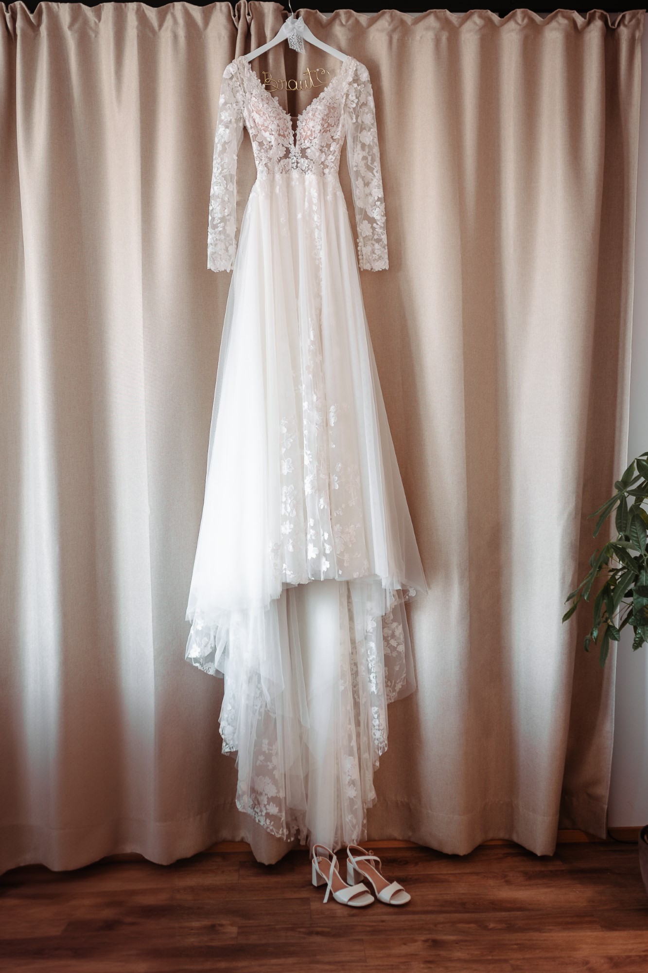 image00014 (Custom)